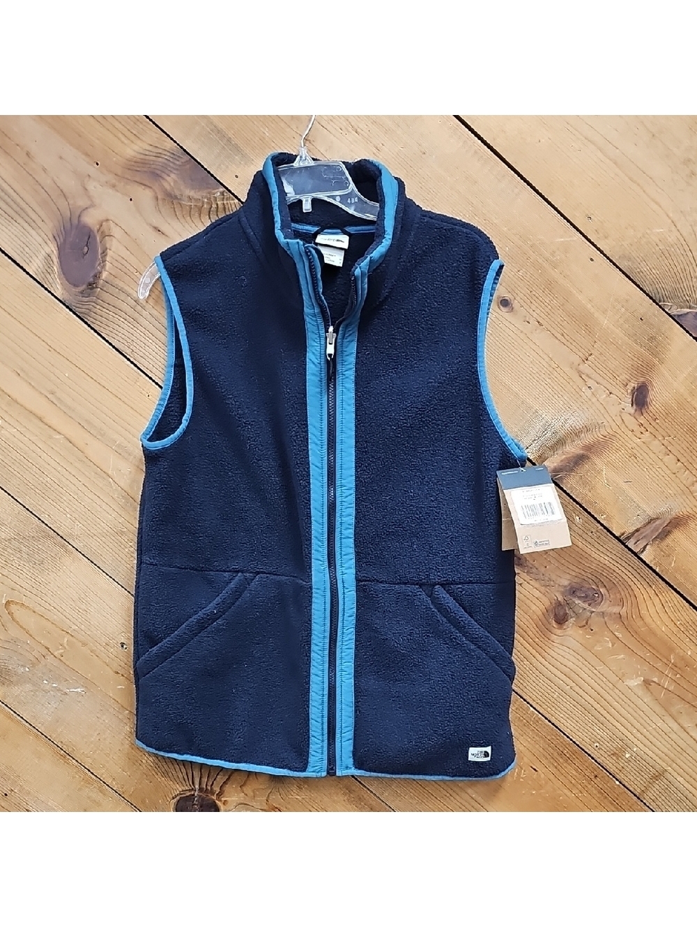 The North Face Men's Carbondale Vest Size M Navy Blue Fleece NEW